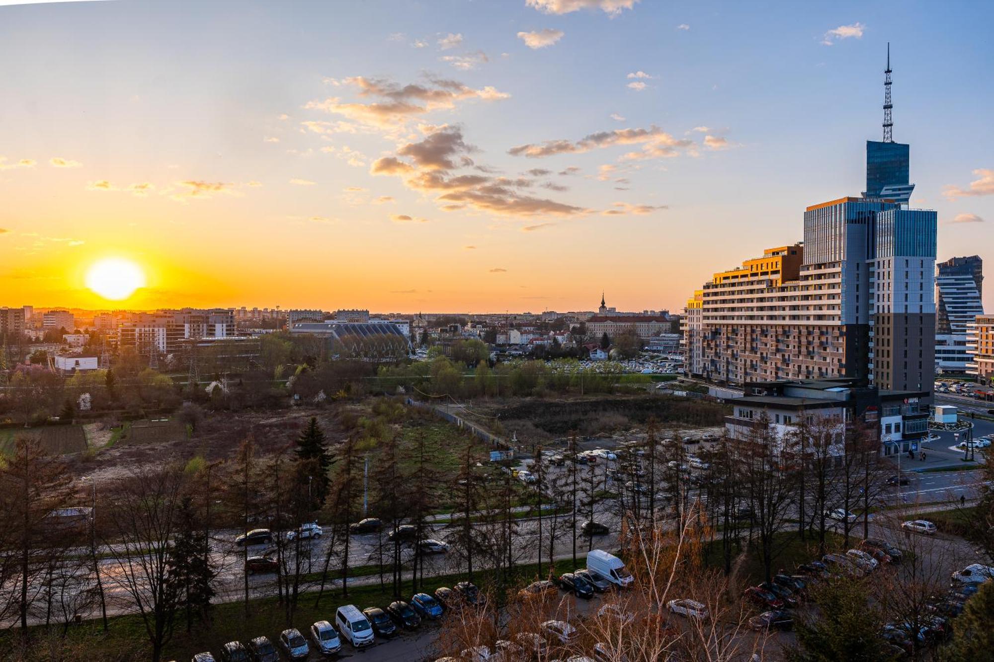 Podwislocze 40 Self Check-In Apartment Rzeszow Bagian luar foto